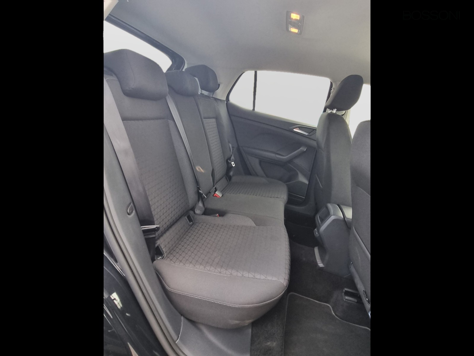 12 - Volkswagen T-Cross 1.0 tsi 110cv style dsg