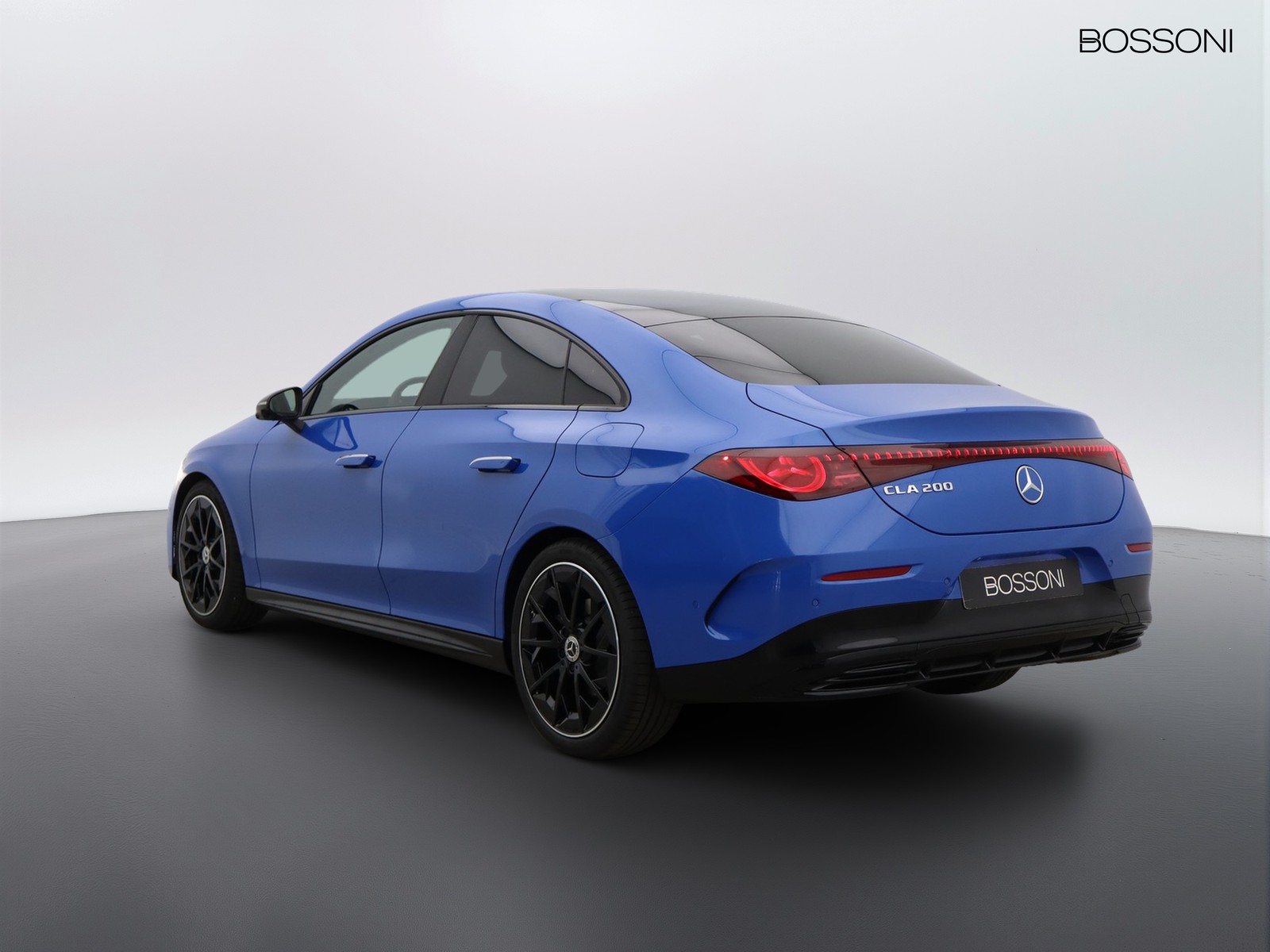 5 - Mercedes CLA 200 premium auto