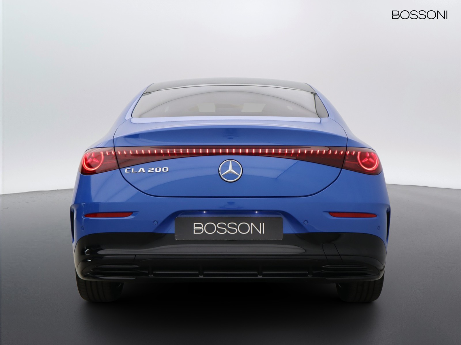 6 - Mercedes CLA 200 premium auto