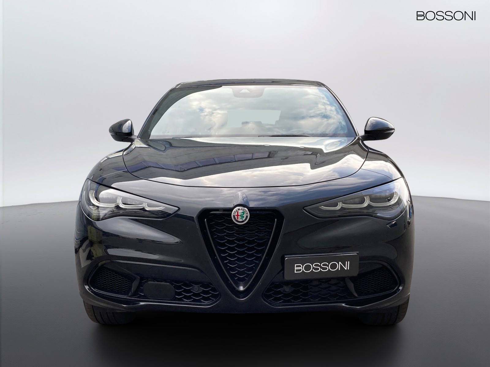 2 - Alfa Romeo Stelvio 2.2 turbo 210cv sprint q4 at8