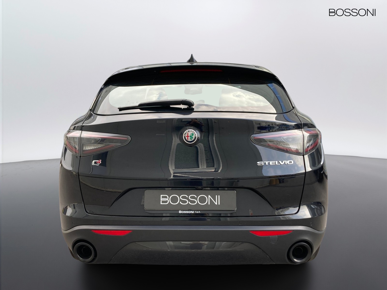 4 - Alfa Romeo Stelvio 2.2 turbo 210cv sprint q4 at8