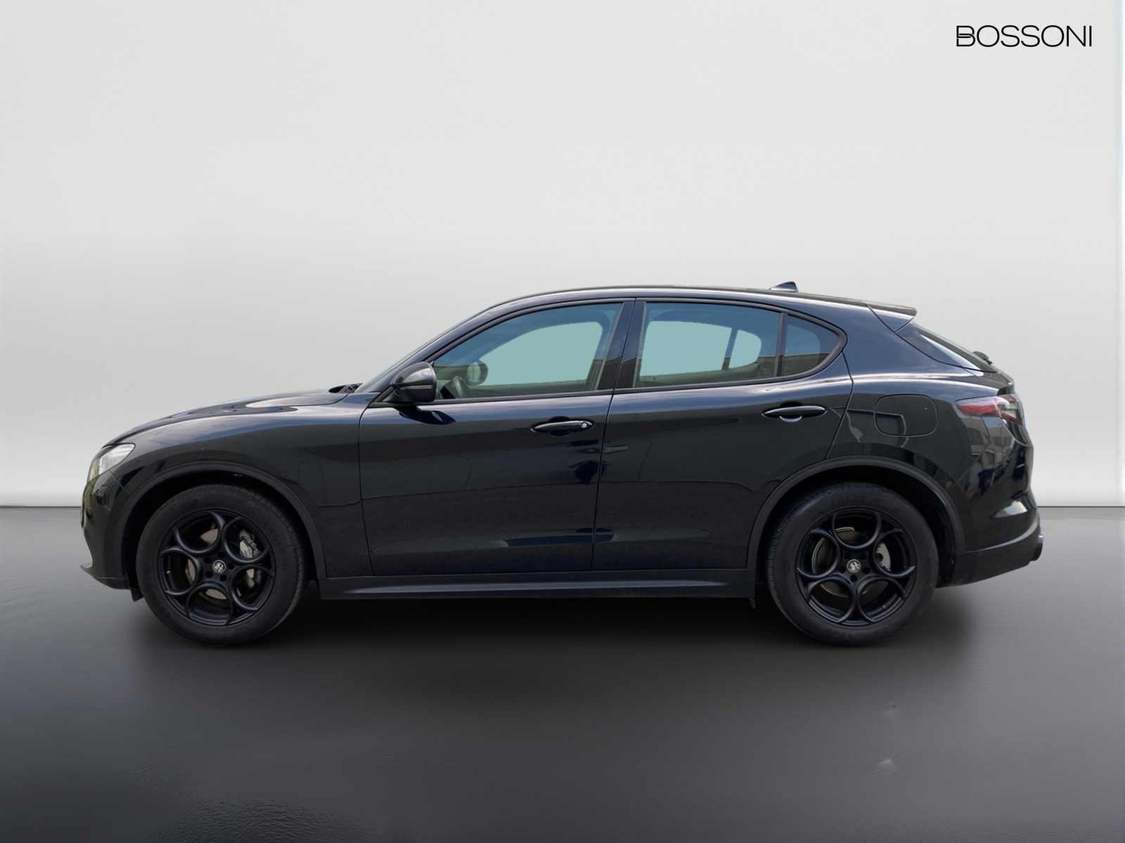 5 - Alfa Romeo Stelvio 2.2 turbo 210cv sprint q4 at8