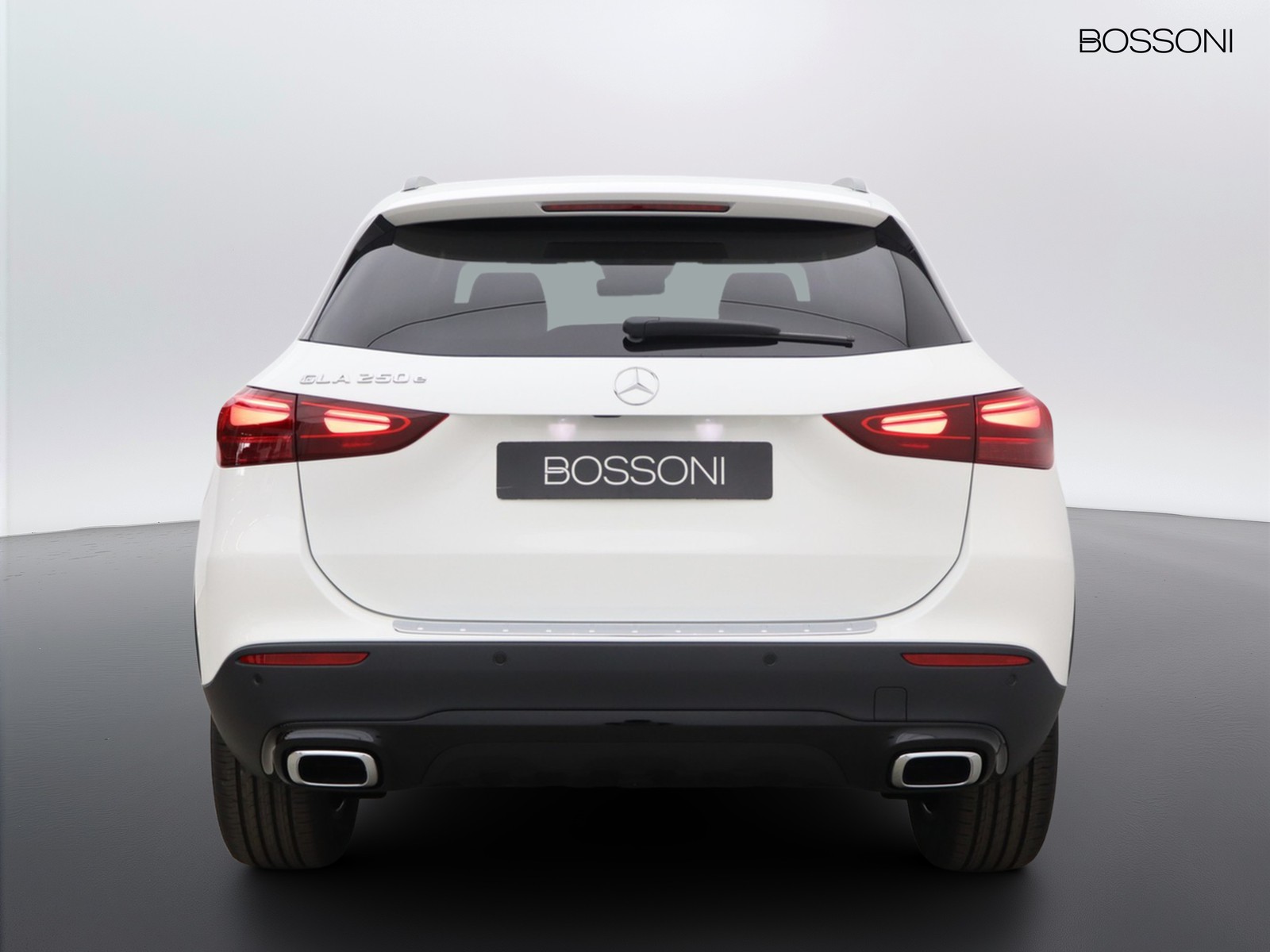 6 - Mercedes GLA 250 e plug-in hybrid progressive extra 8g-dct