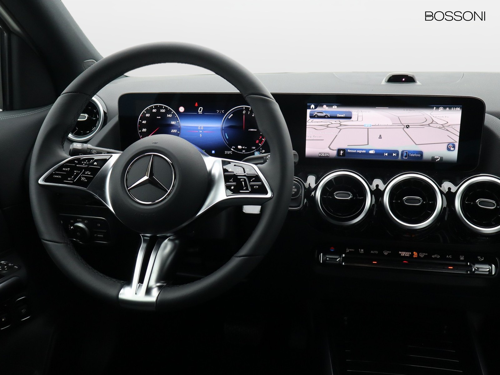 12 - Mercedes GLA 250 e plug-in hybrid progressive extra 8g-dct