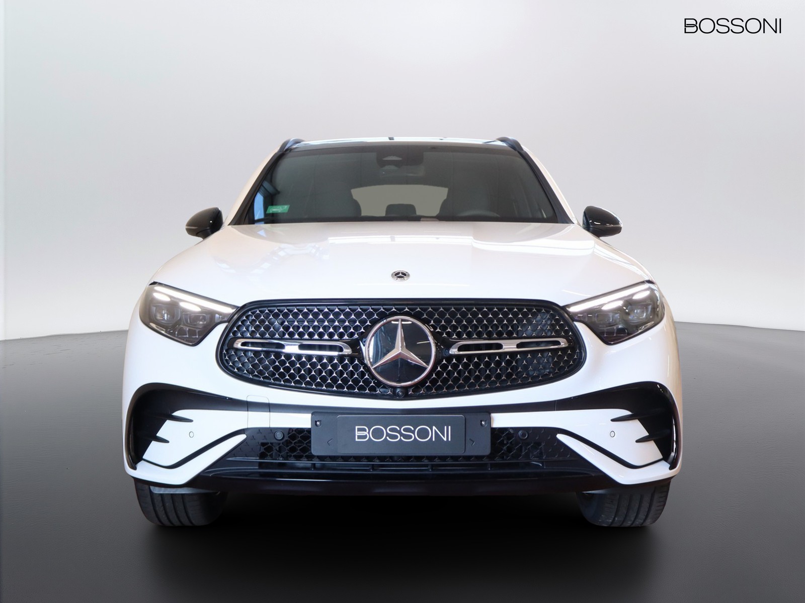 2 - Mercedes GLC suv 300 de plug-in hybrid amg line premium 4matic 9g-tronic