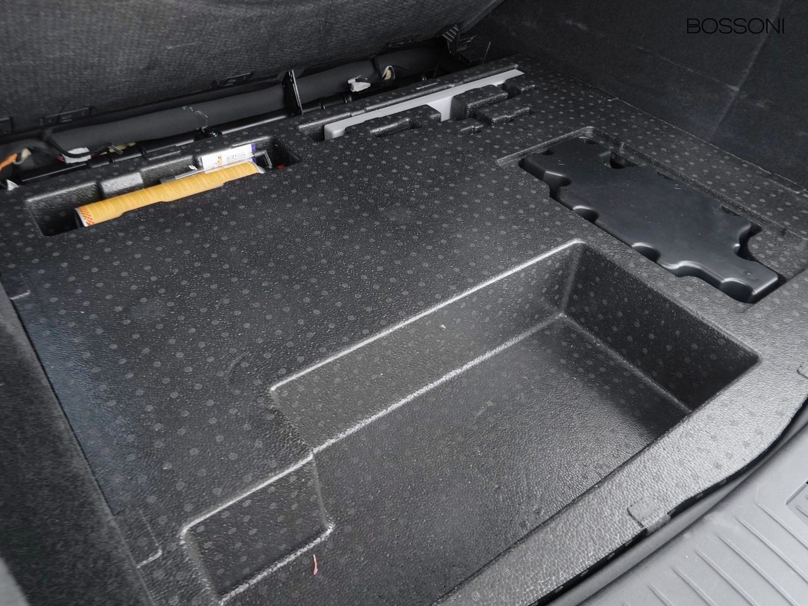 39 - Omoda 9 shs-p 1.5 tgdi plug-in hybrid premium i-awd dht3