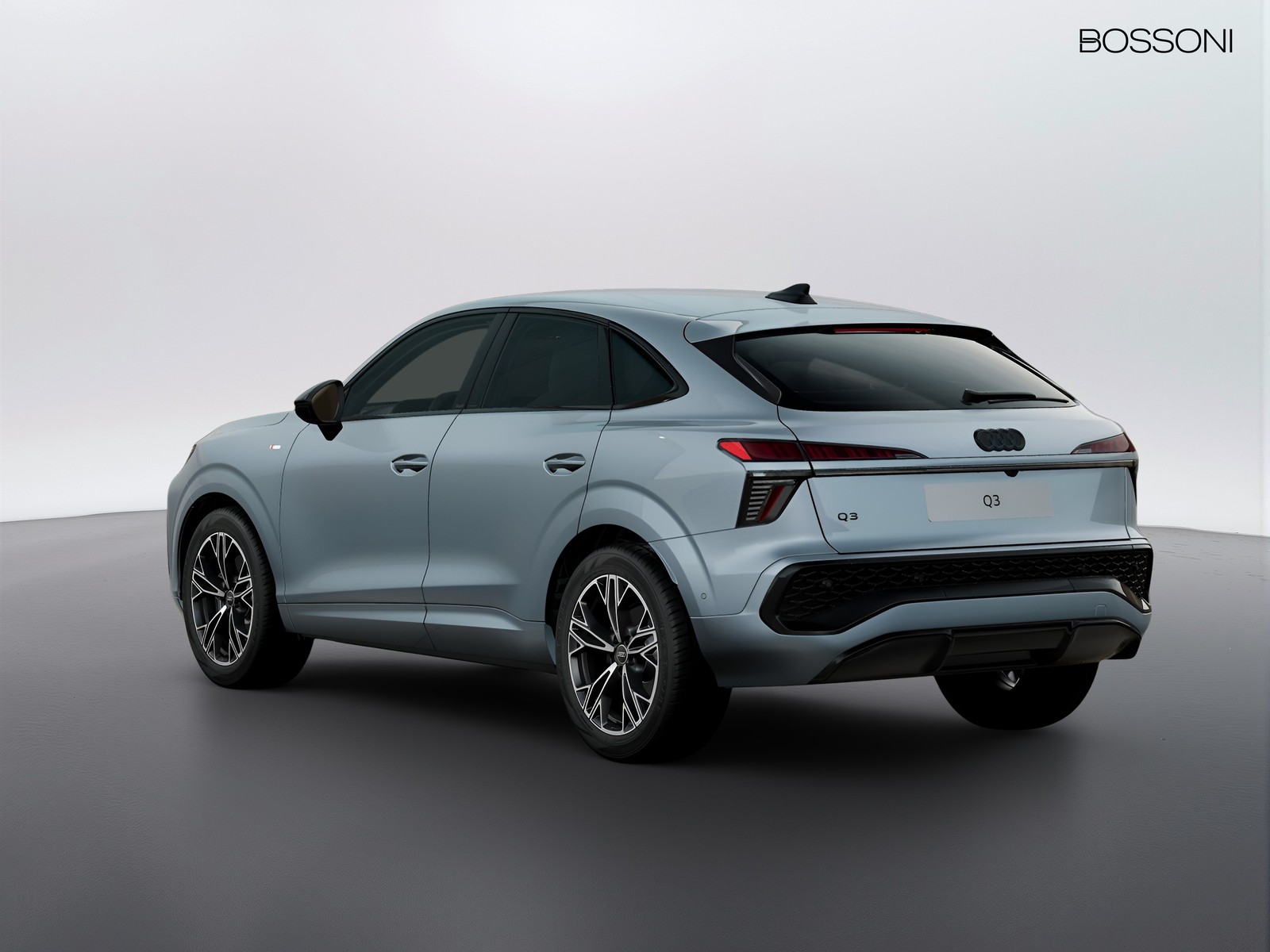 2 - Audi Q3 sportback 2.0 tdi 150cv business s tronic