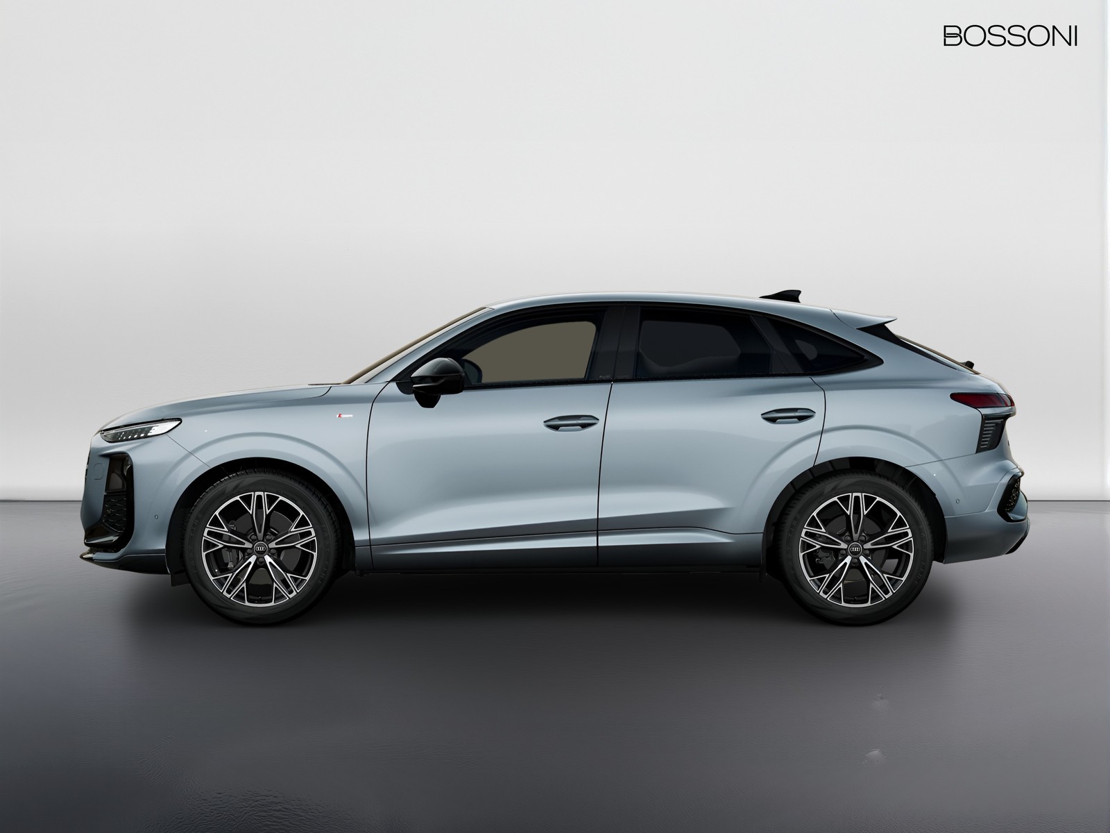 3 - Audi Q3 sportback 2.0 tdi 150cv business s tronic