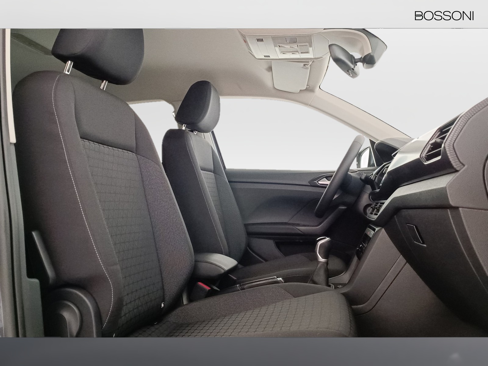 8 - Volkswagen T-Cross 1.0 tsi 95cv sport