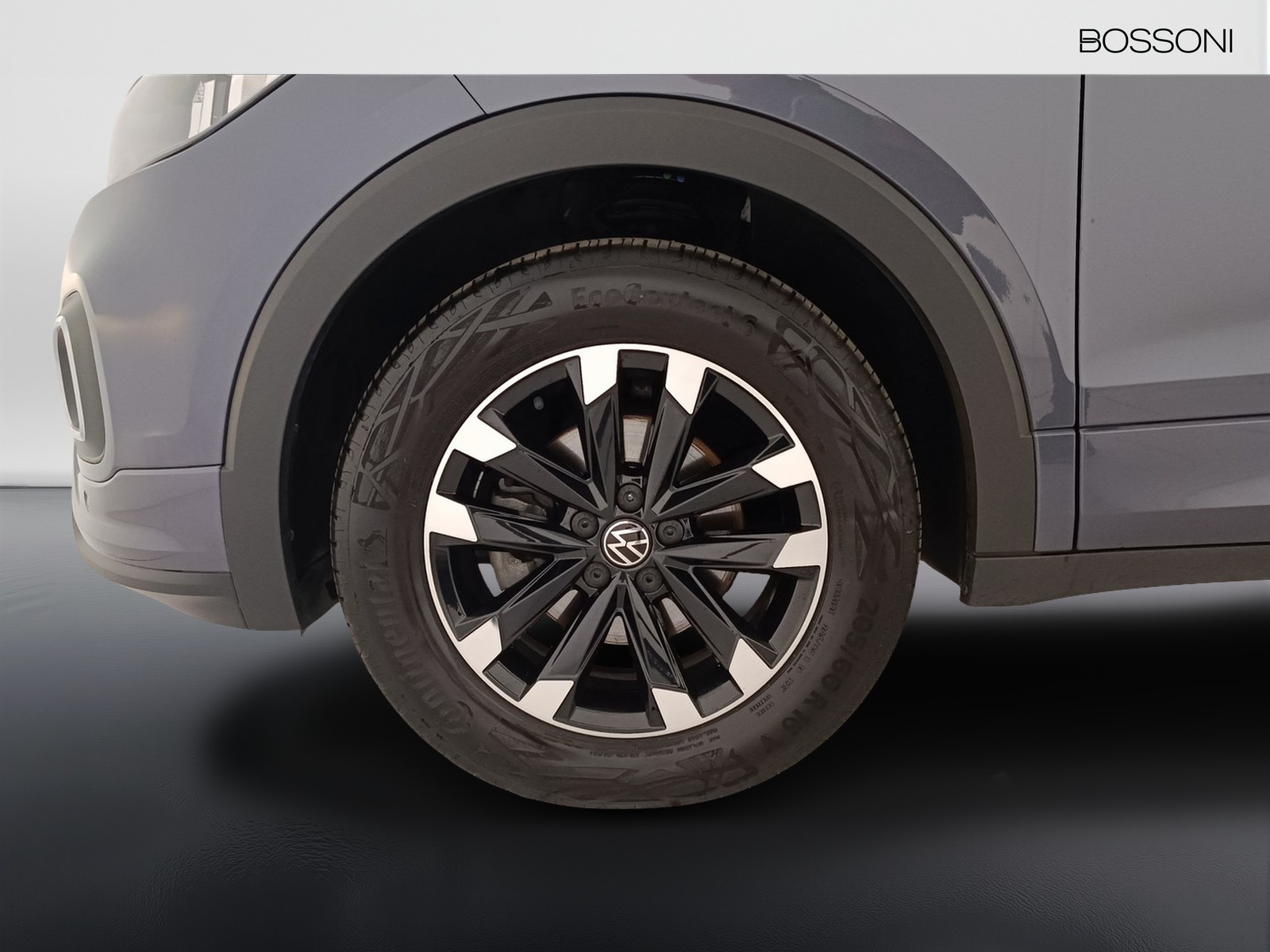 11 - Volkswagen T-Cross 1.0 tsi 95cv sport