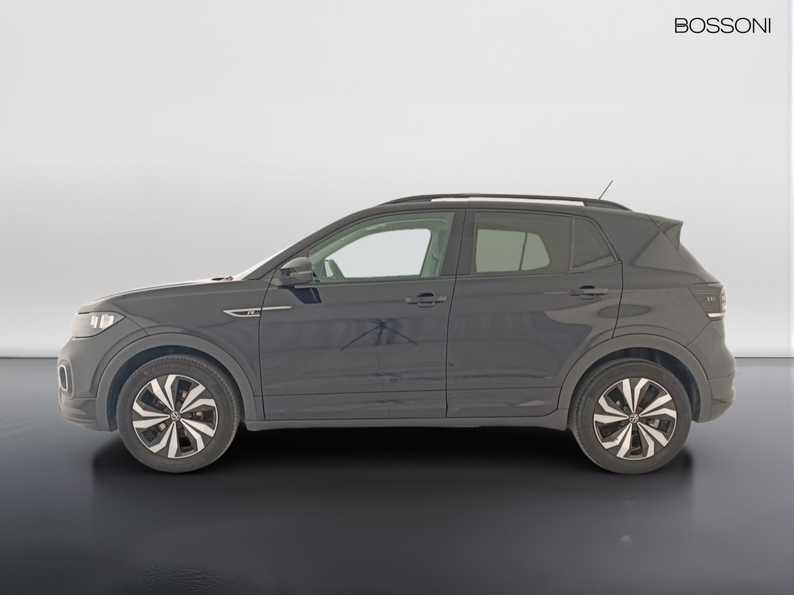 3 - Volkswagen T-Cross 1.0 tsi 110cv sport