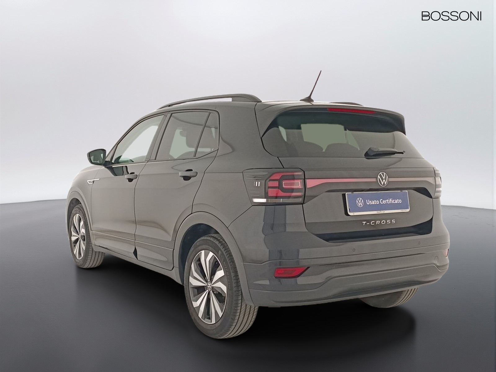 4 - Volkswagen T-Cross 1.0 tsi 110cv sport