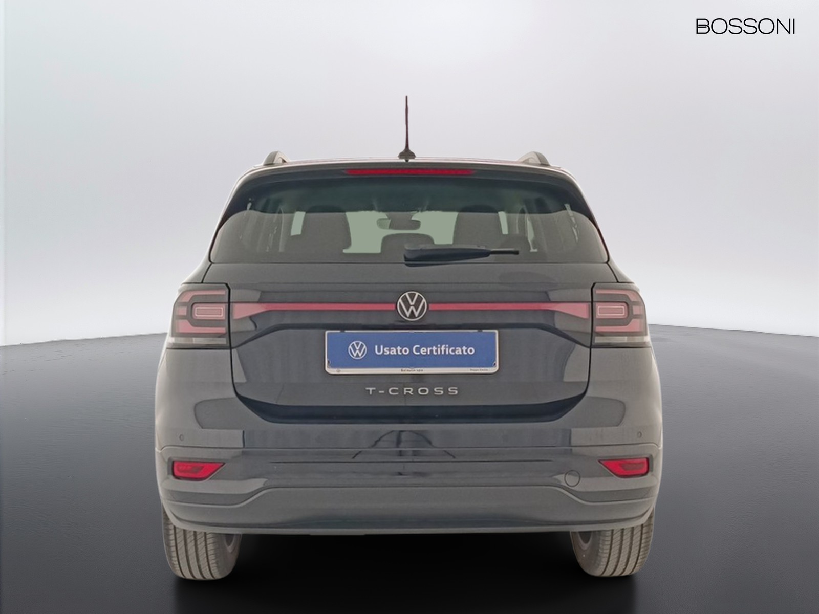 5 - Volkswagen T-Cross 1.0 tsi 110cv sport
