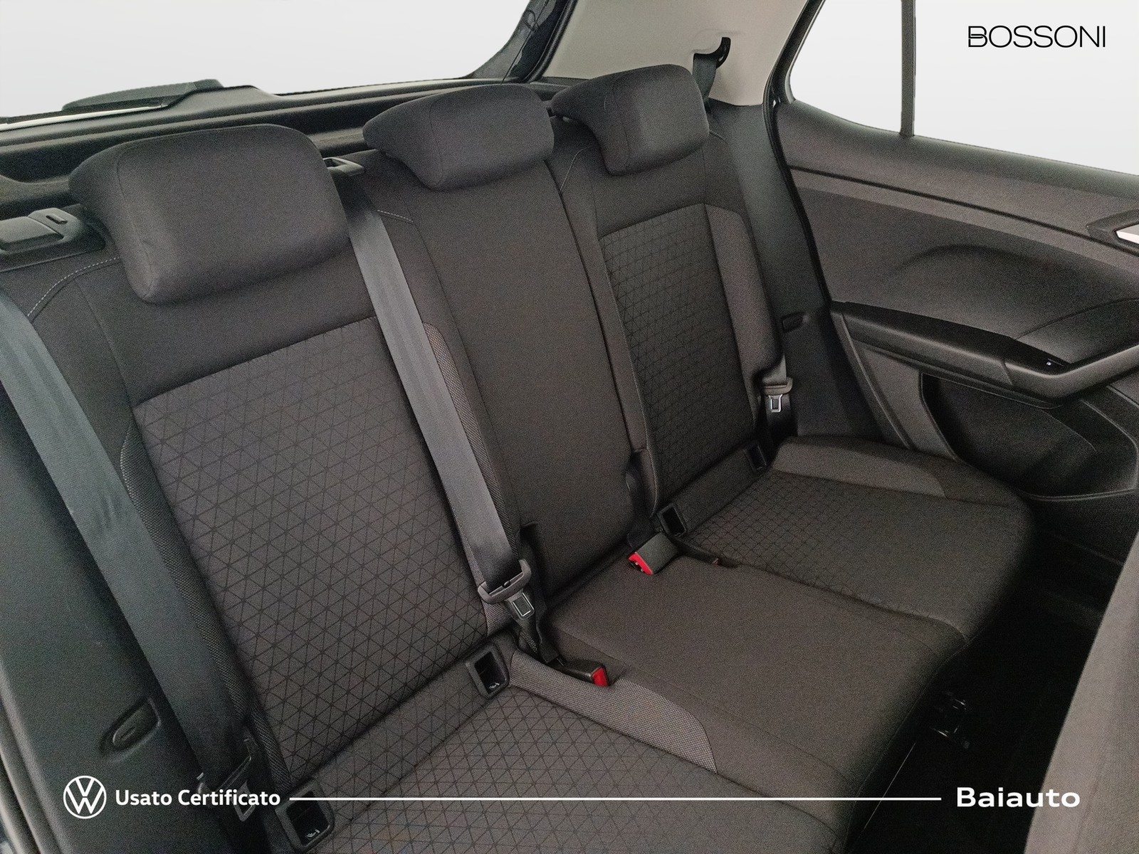 20 - Volkswagen T-Cross 1.0 tsi 110cv sport