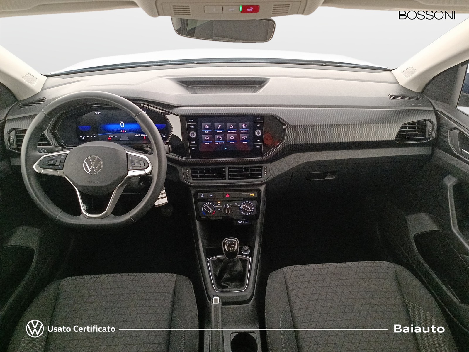 6 - Volkswagen T-Cross 1.0 tsi 95cv style