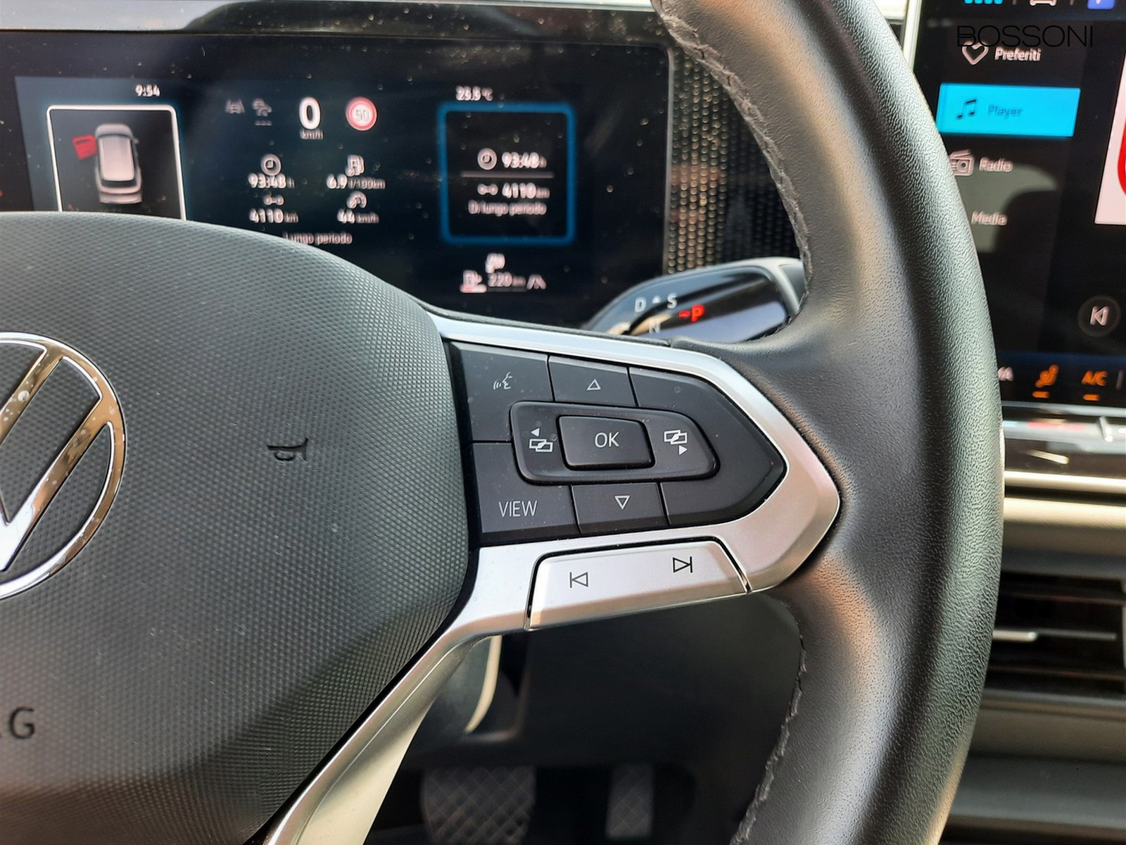 16 - Volkswagen Tiguan 2.0 tdi scr 150cv life dsg