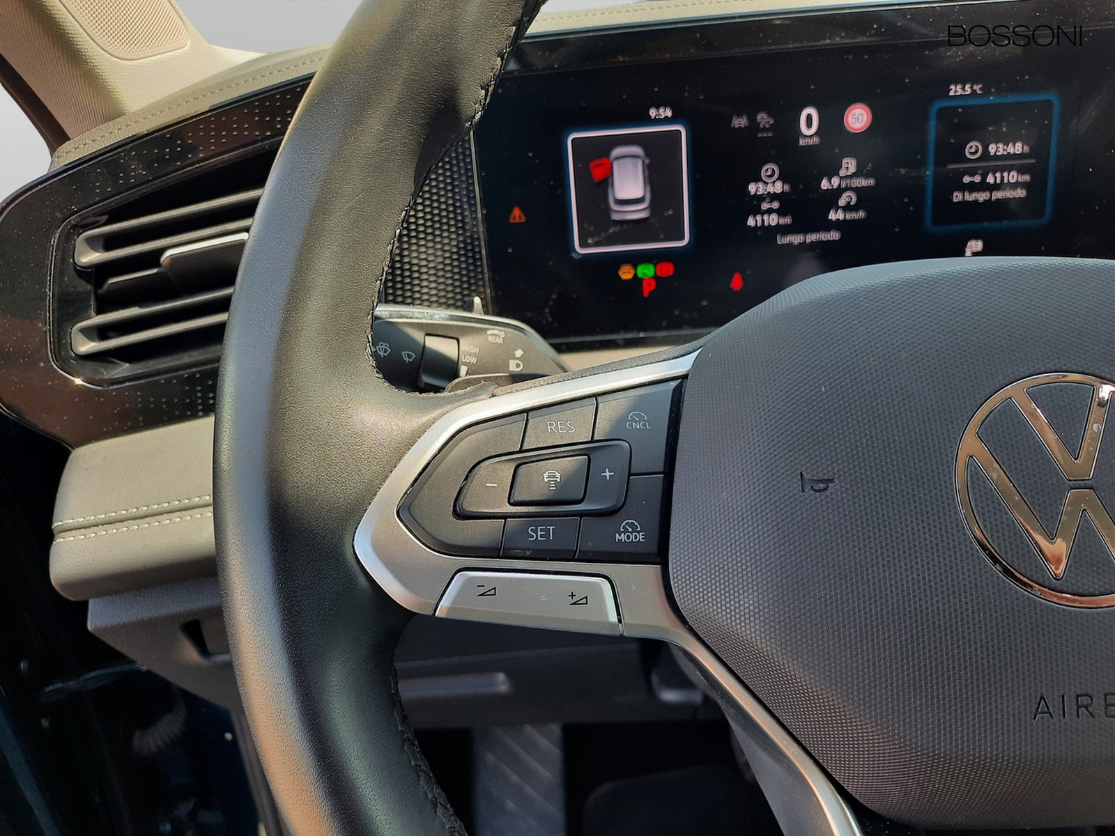17 - Volkswagen Tiguan 2.0 tdi scr 150cv life dsg