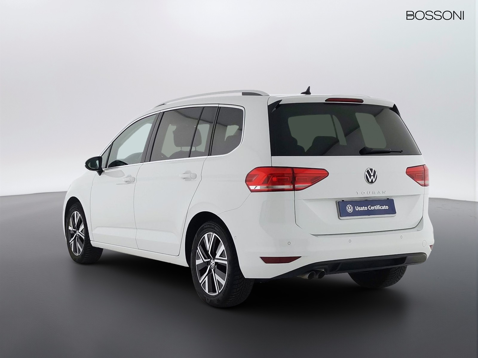 4 - Volkswagen Touran 2.0 tdi scr executive dsg