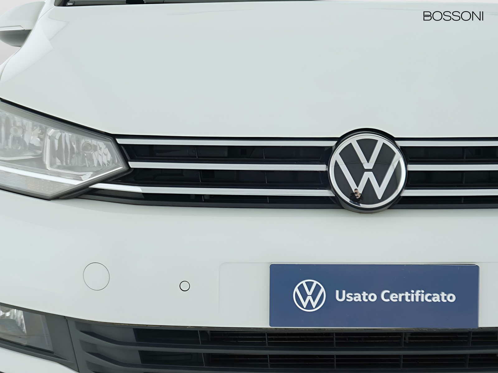 14 - Volkswagen Touran 2.0 tdi scr executive dsg