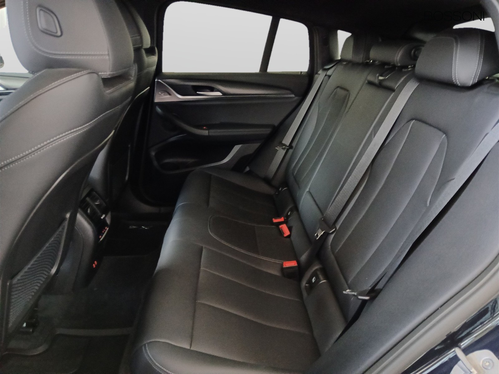 8 - BMW X4 20d mild hybrid 48v xdrive msport steptronic