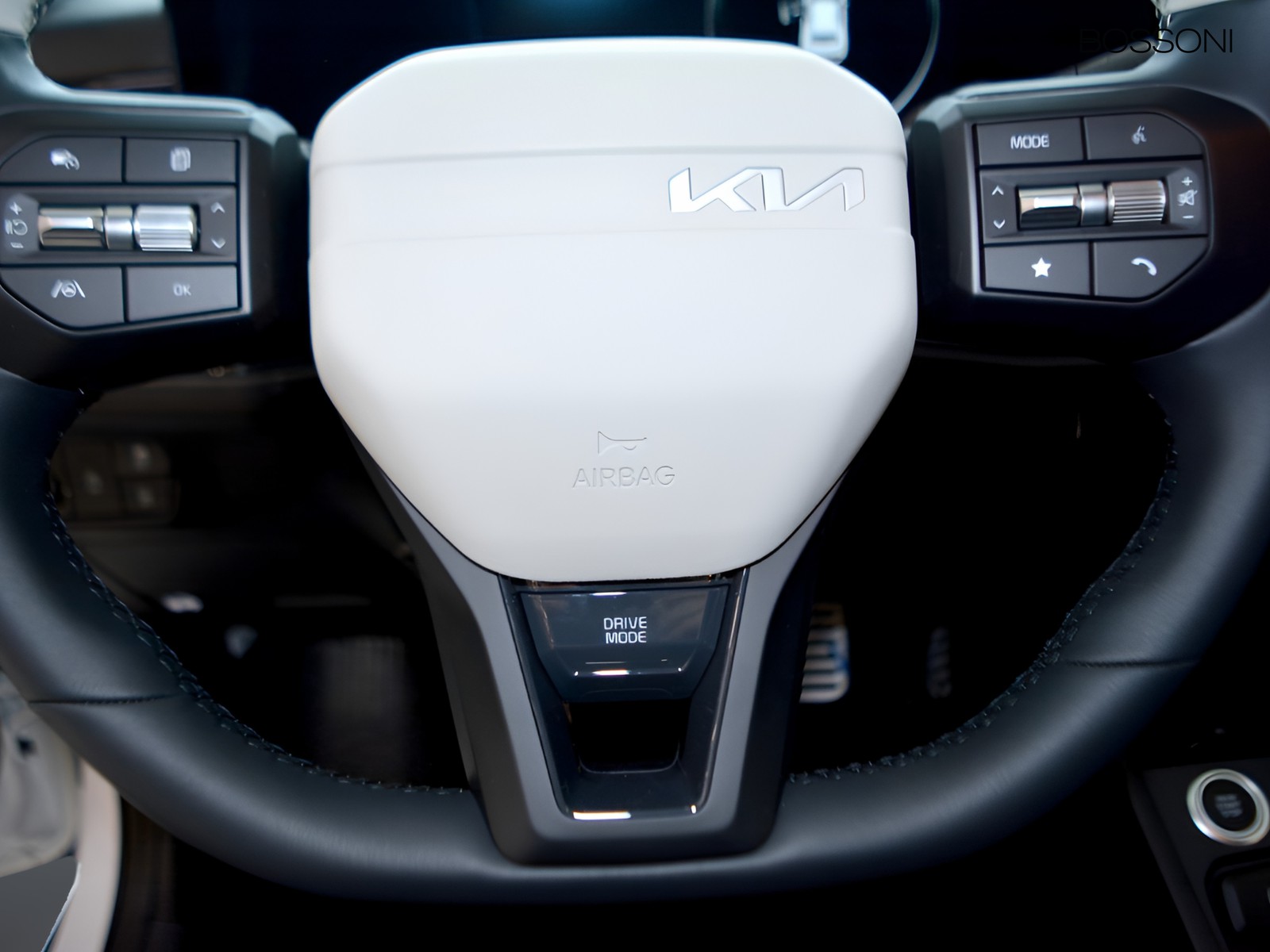 9 - Kia Stonic 1.0 t-gdi mhev gt-line