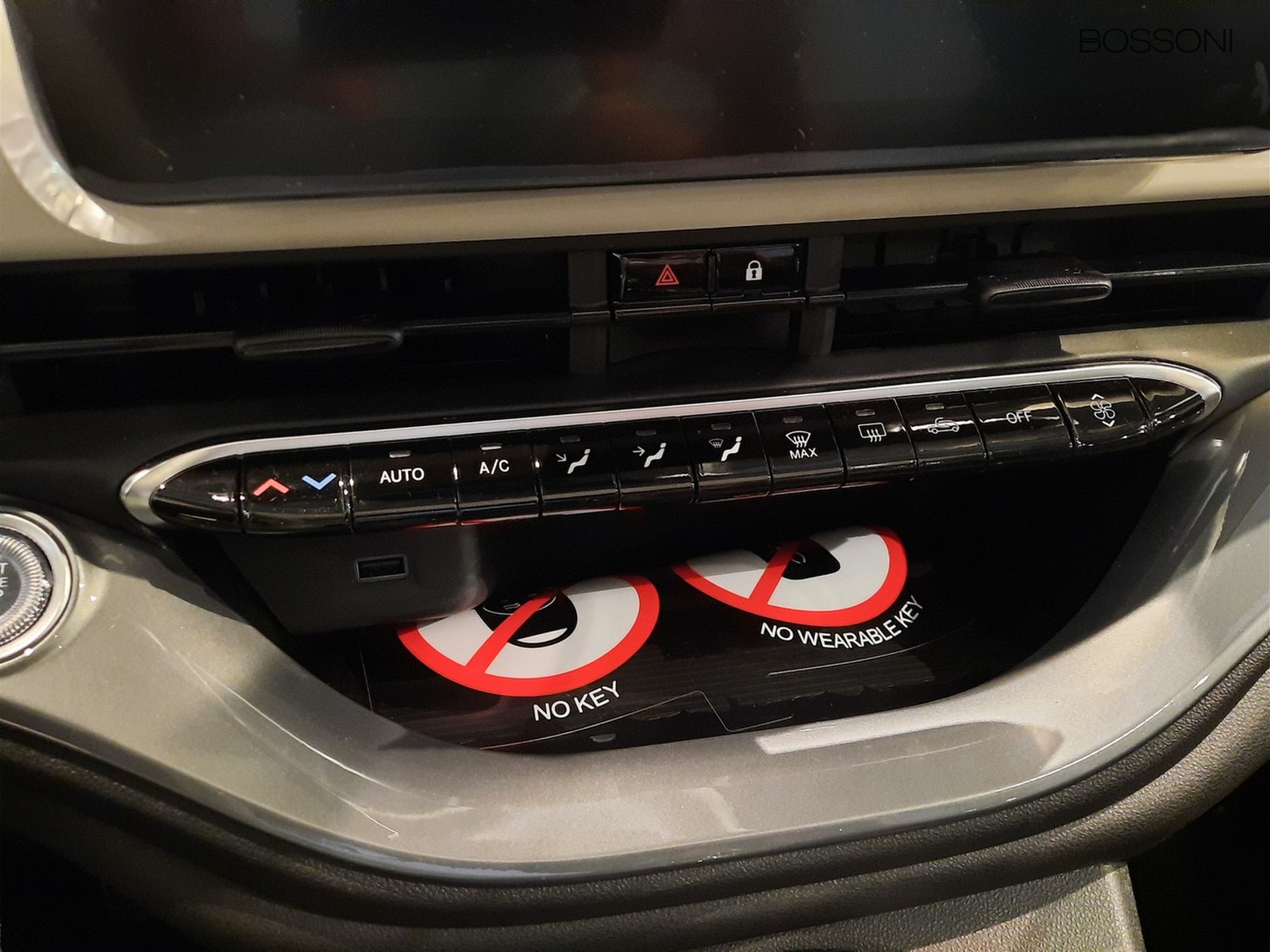 10 - Fiat 500 1.0 hybrid la prima