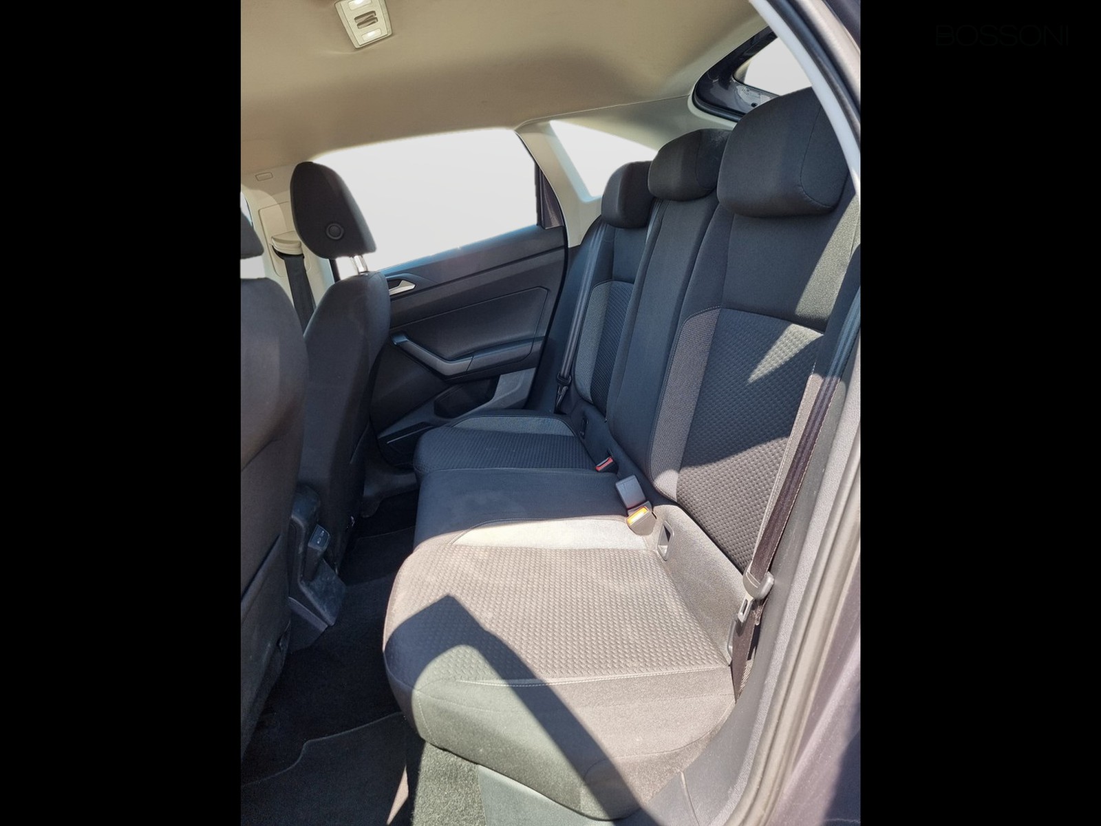 10 - Volkswagen Taigo 1.0 tsi 95cv life