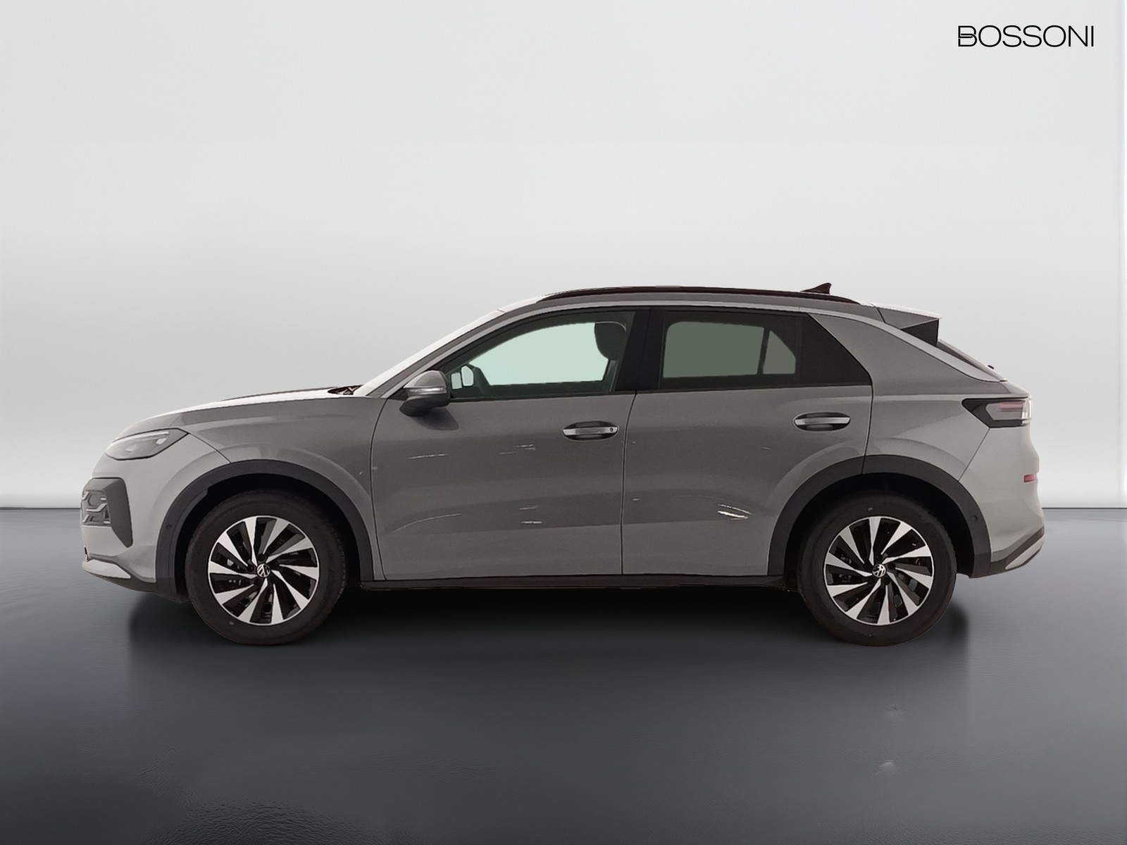 15 - Volkswagen T-Roc 1.5 etsi act 115cv life dsg
