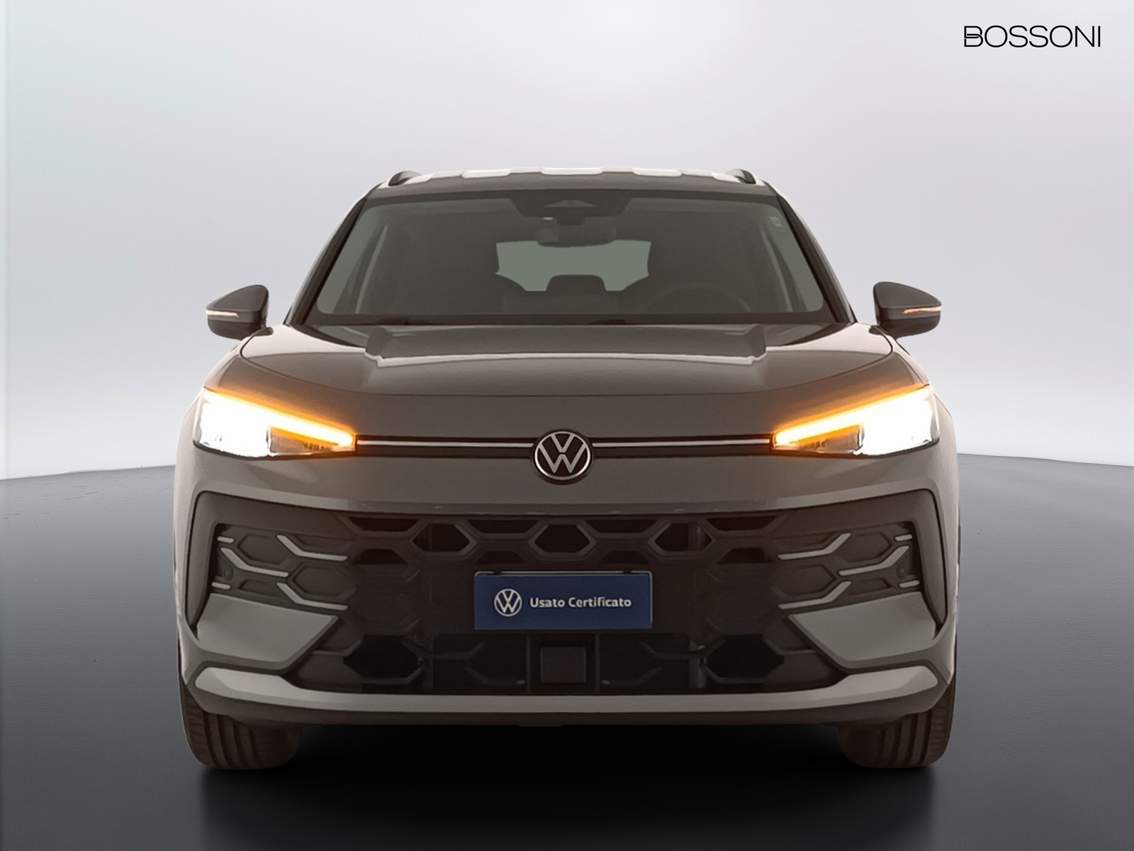 29 - Volkswagen T-Roc 1.5 etsi act 115cv life dsg