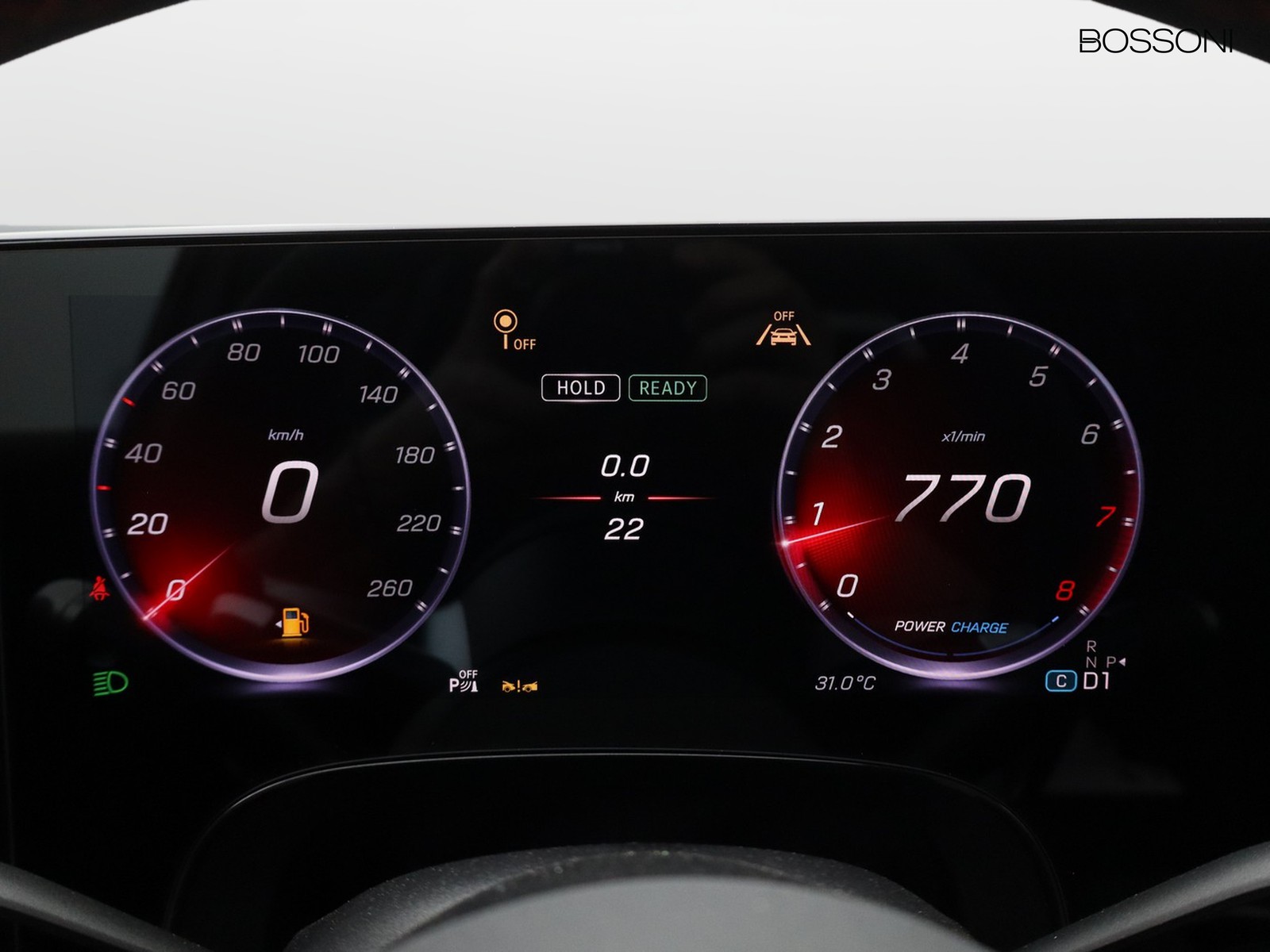 10 - Mercedes GLB 200 premium 4matic 8g-edct