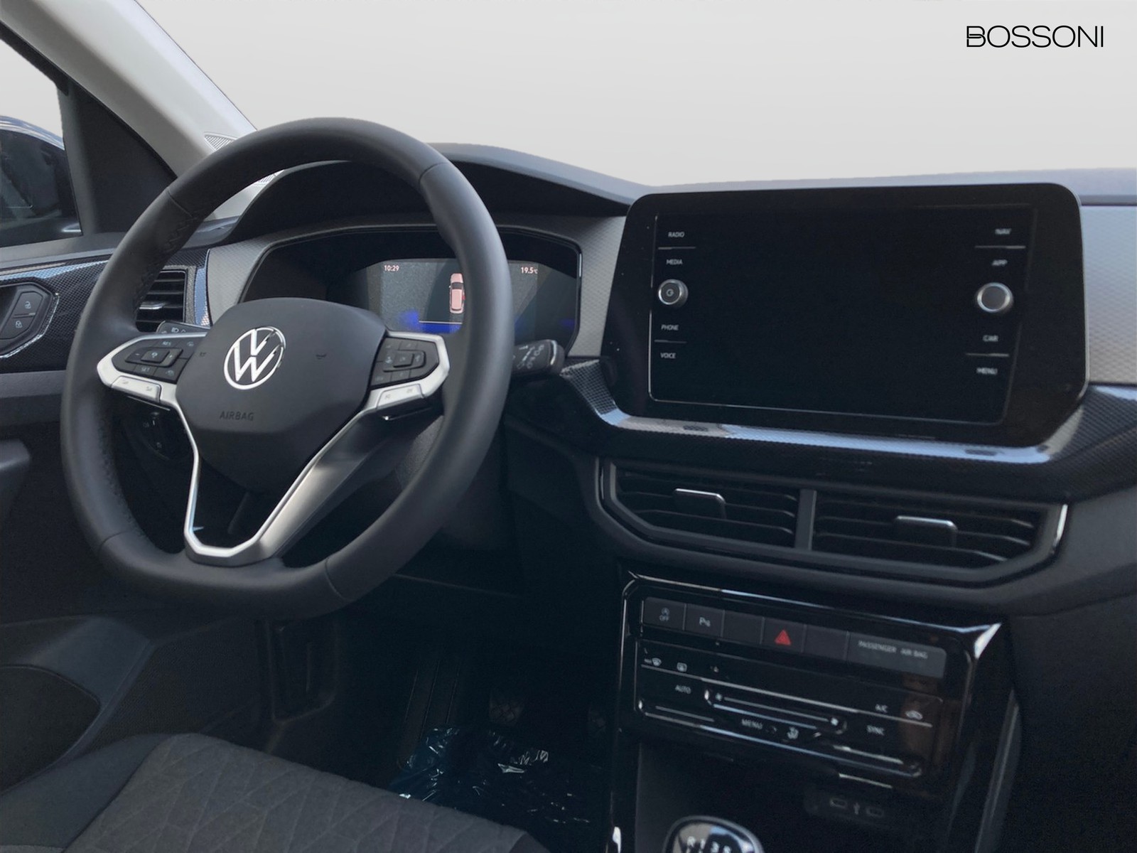10 - Volkswagen T-Cross 1.0 tsi 95cv edition plus