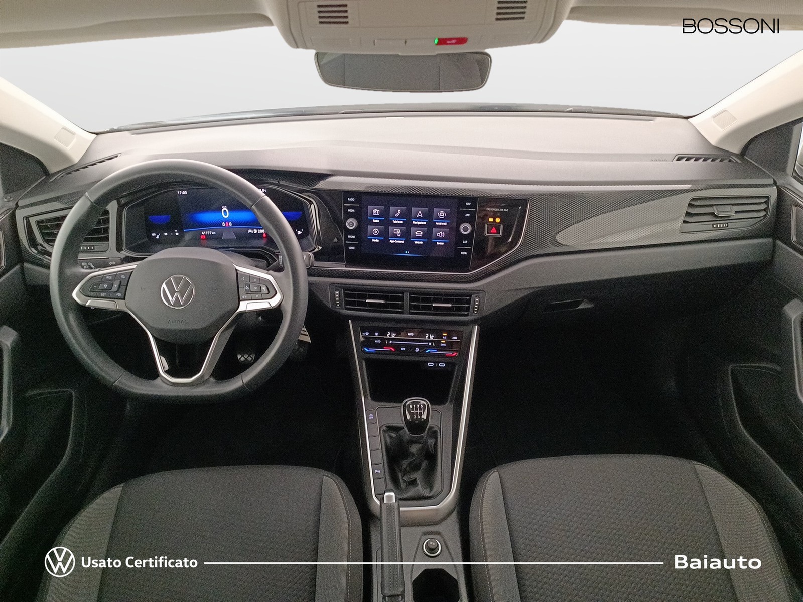 6 - Volkswagen Taigo 1.0 tsi 110cv life