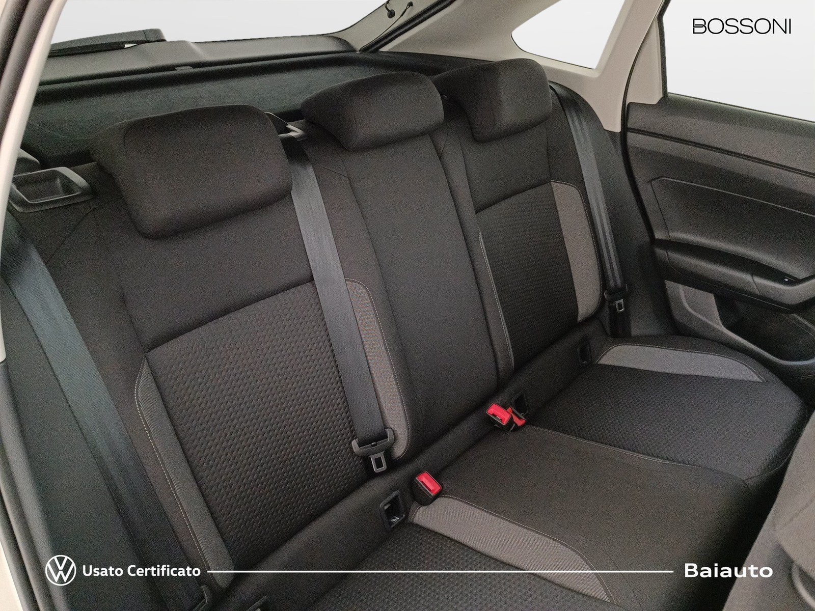 20 - Volkswagen Taigo 1.0 tsi 110cv life