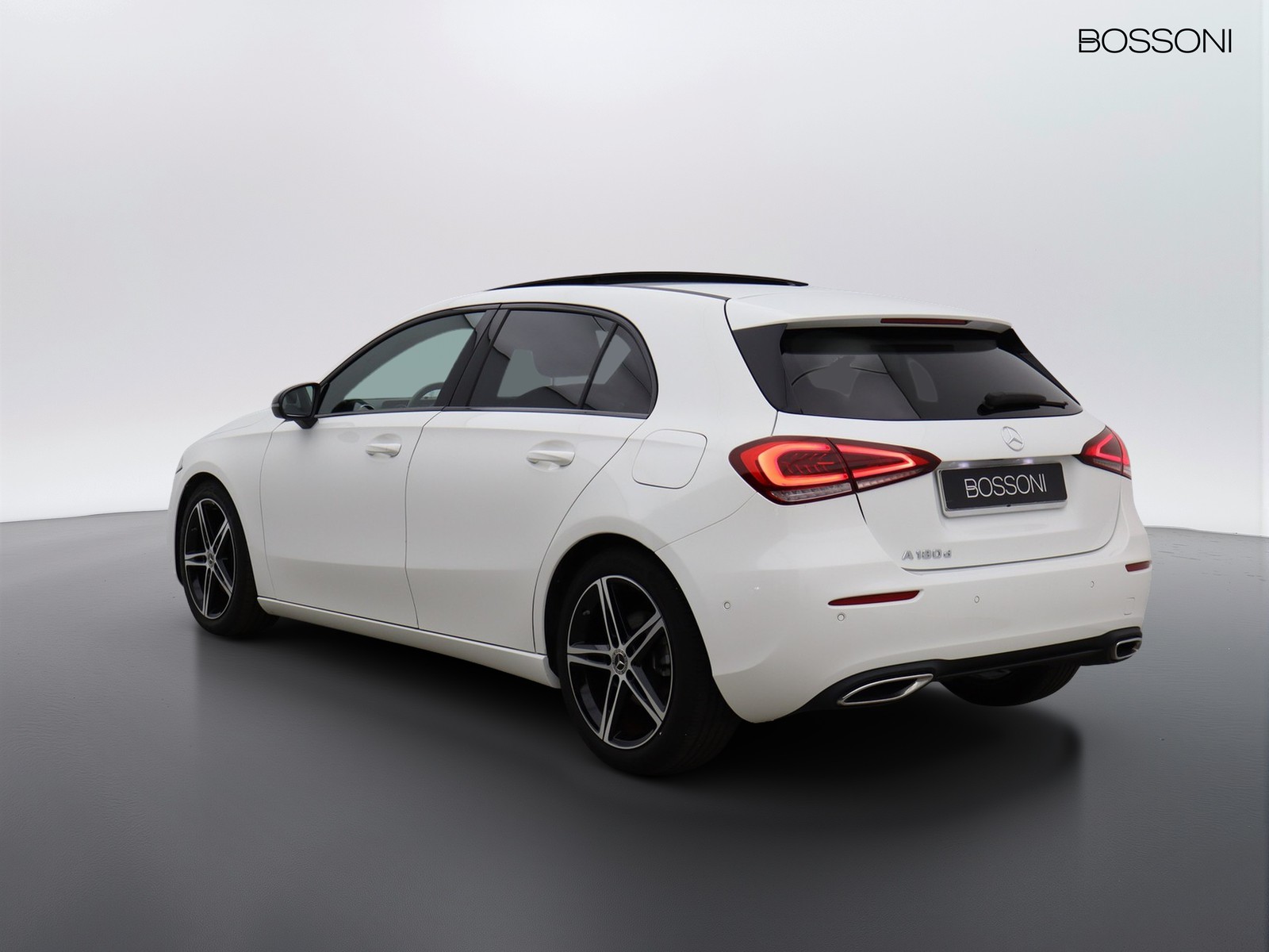5 - Mercedes Classe A 180 d sport night edition plus 8g-dct
