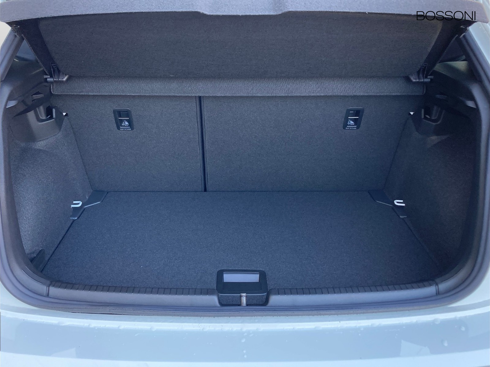 24 - Volkswagen Polo 1.0 tsi 95cv edition 50 dsg