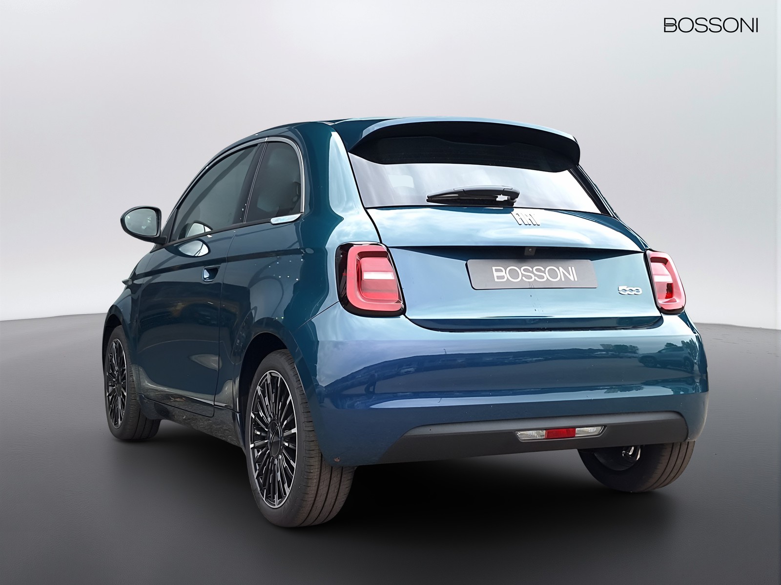 6 - Fiat 500 500e 23,8 kwh icon