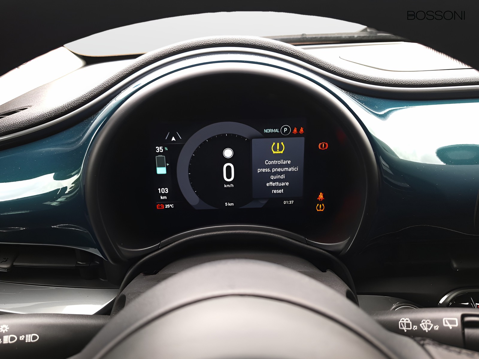9 - Fiat 500 500e 23,8 kwh icon