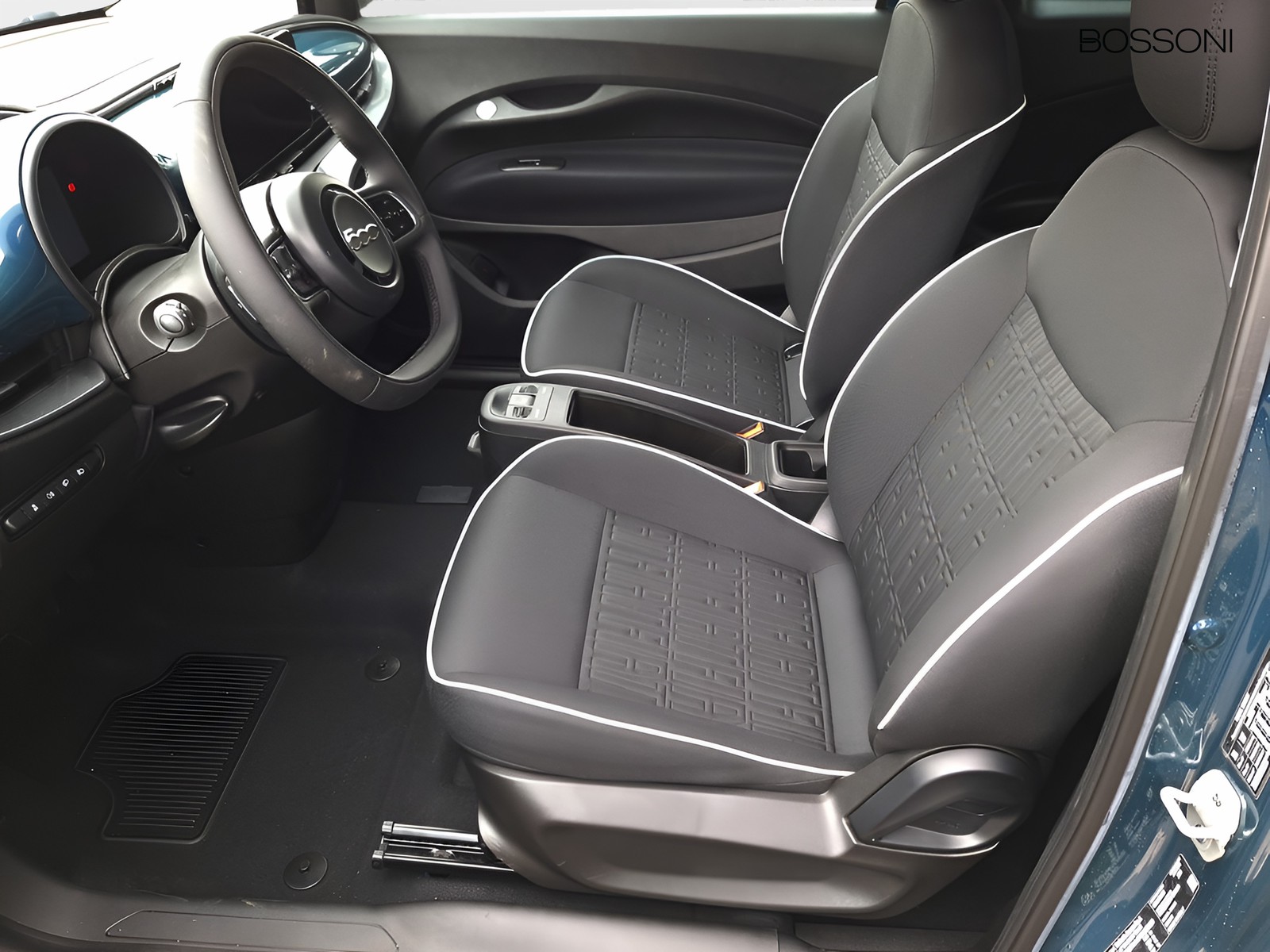 10 - Fiat 500 500e 23,8 kwh icon
