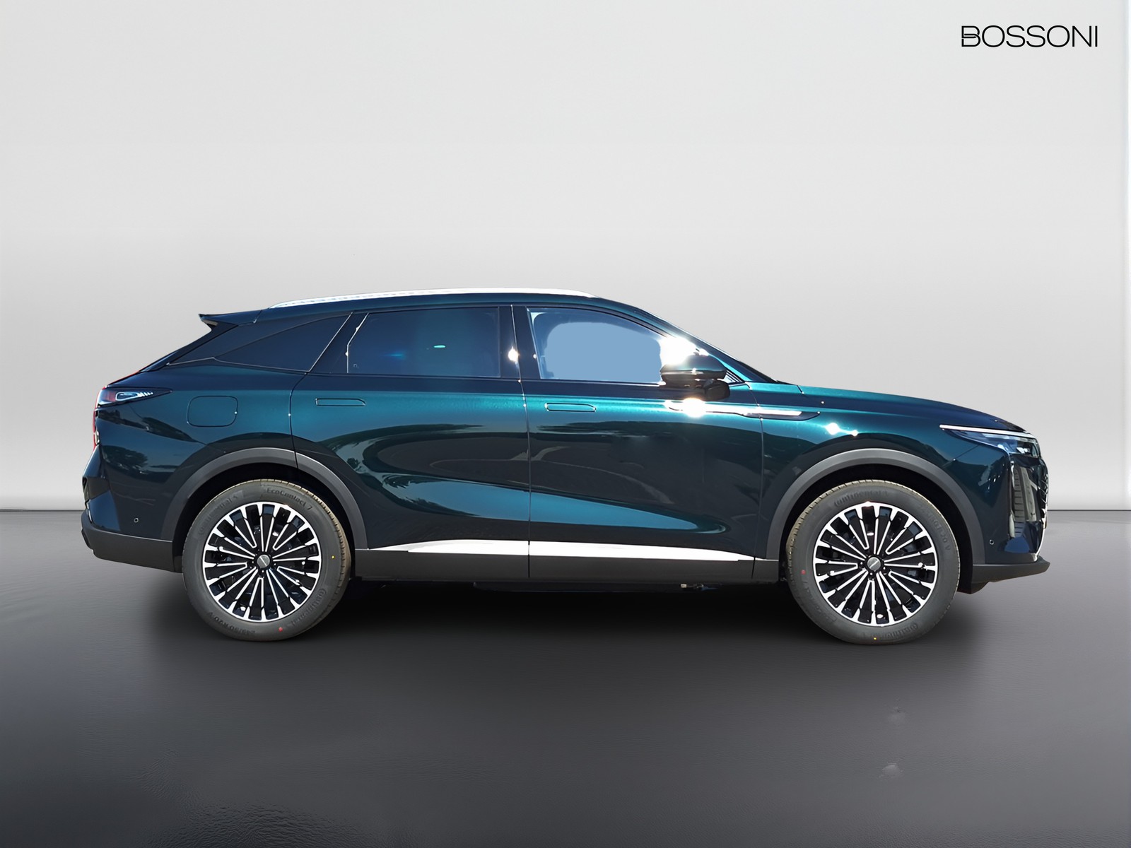 4 - Omoda 9 shs-p 1.5 tgdi plug-in hybrid premium i-awd dht3