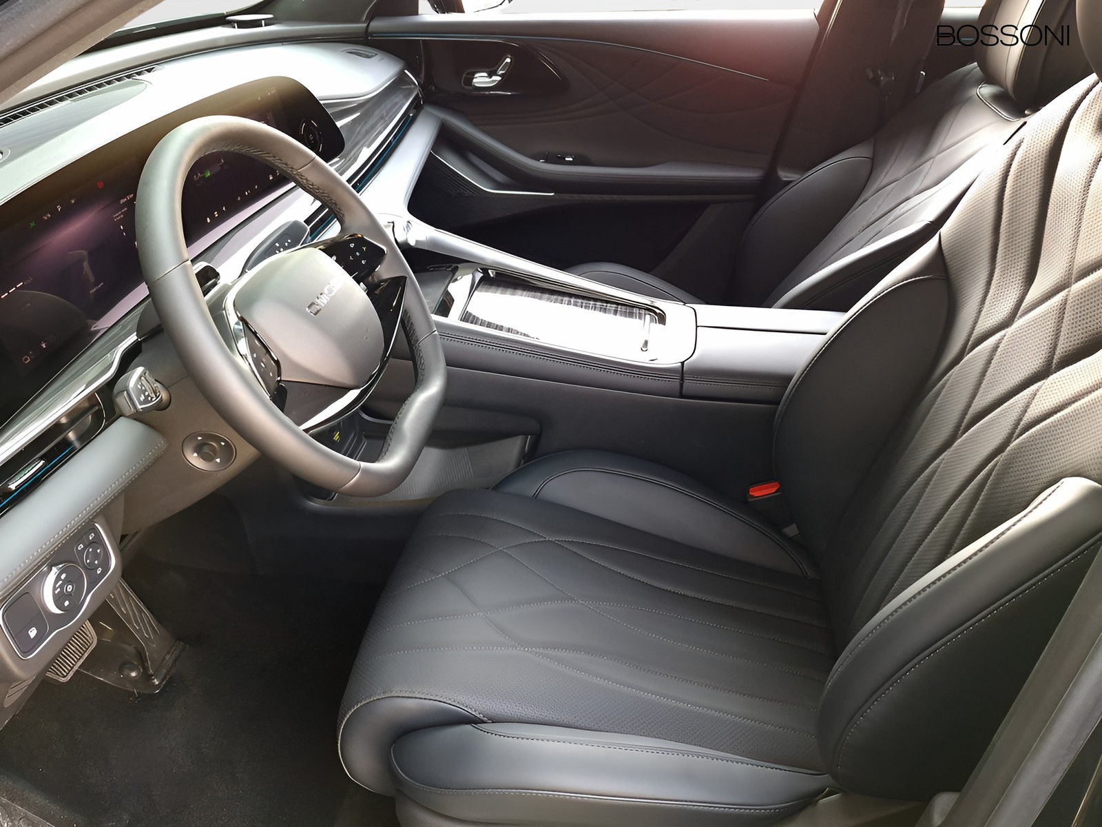 11 - Omoda 9 shs-p 1.5 tgdi plug-in hybrid premium i-awd dht3