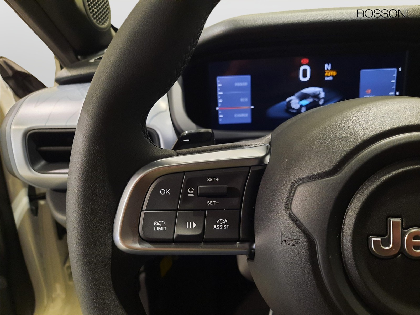 15 - Jeep Avenger 1.2 turbo e-hybrid mhev 145cv the north face 4xe