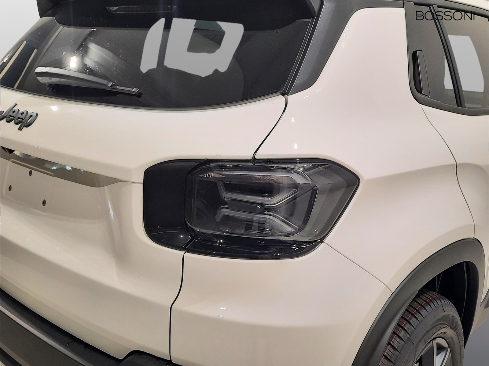 26 - Jeep Avenger 1.2 turbo e-hybrid mhev 145cv the north face 4xe