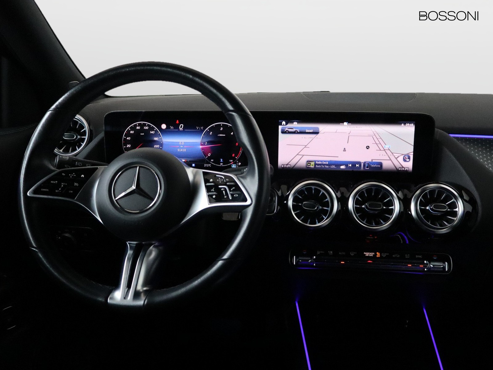 12 - Mercedes GLA 180 d progressive advanced plus 8g-dct