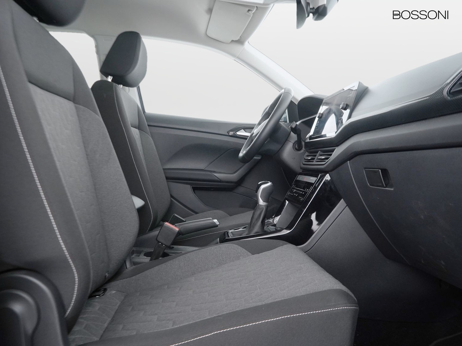 8 - Volkswagen T-Cross 1.0 tsi 95cv edition plus
