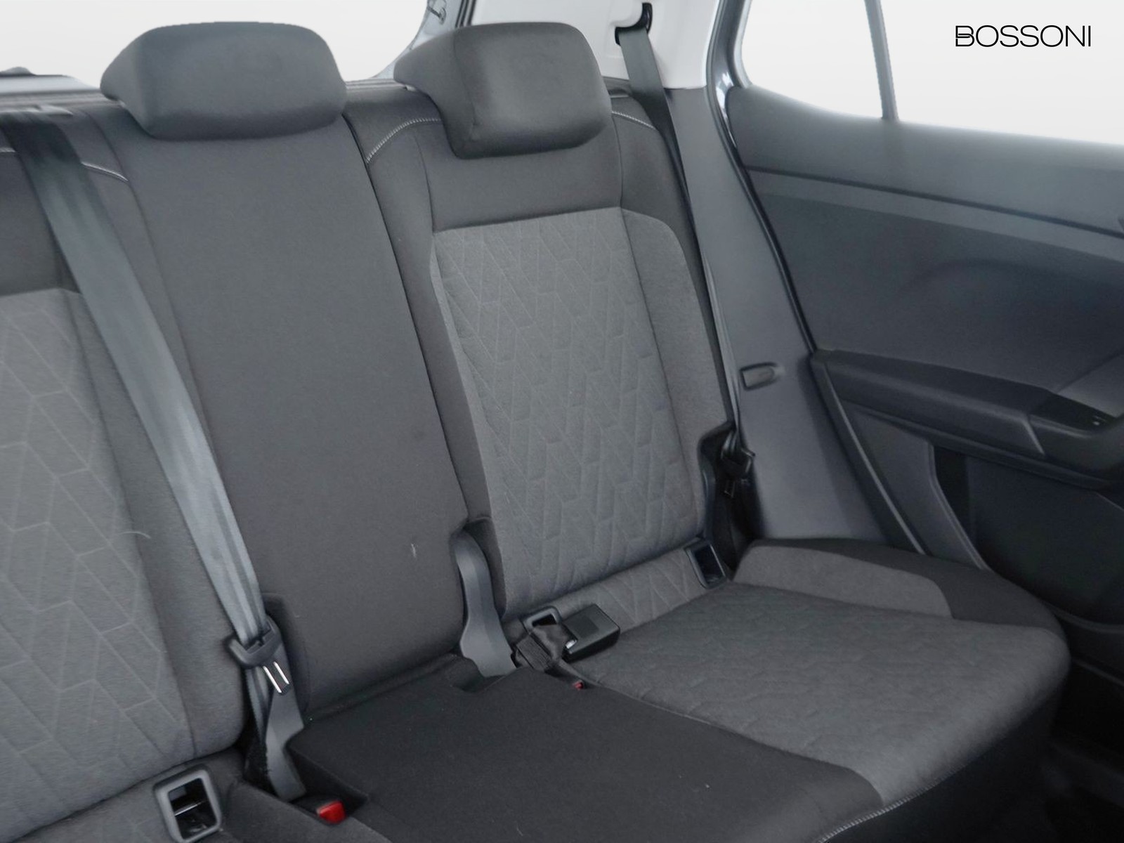 21 - Volkswagen T-Cross 1.0 tsi 95cv edition plus