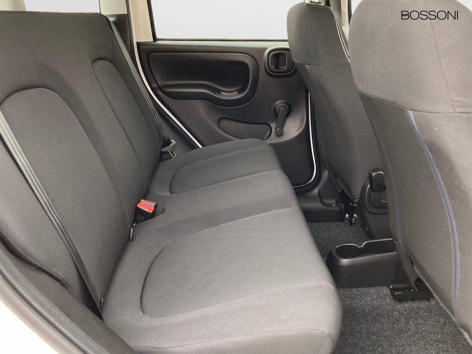 8 - Fiat Pandina 1.0 firefly hybrid 65cv pop s&s