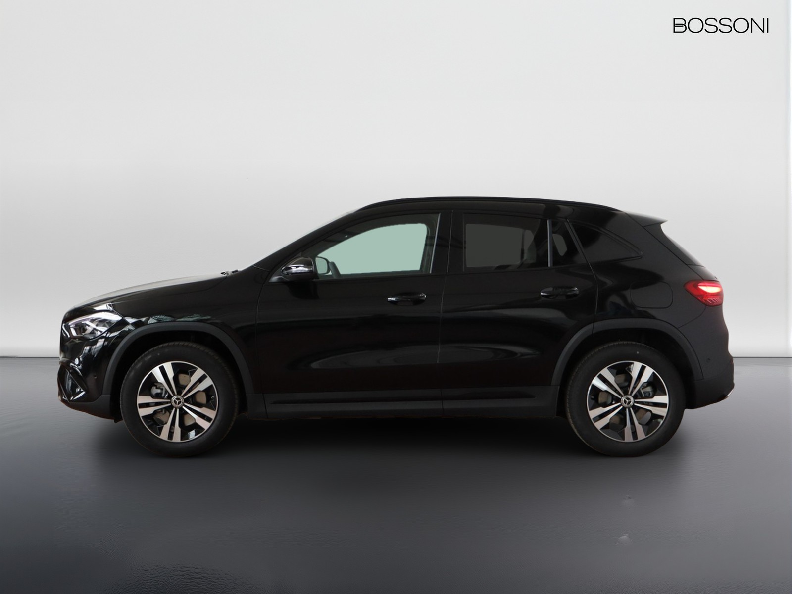 3 - Mercedes GLA 250 e plug-in hybrid progressive extra 8g-dct