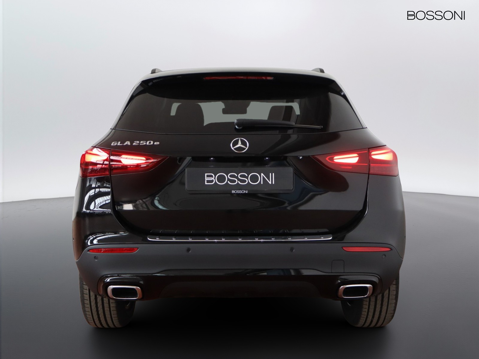 6 - Mercedes GLA 250 e plug-in hybrid progressive extra 8g-dct