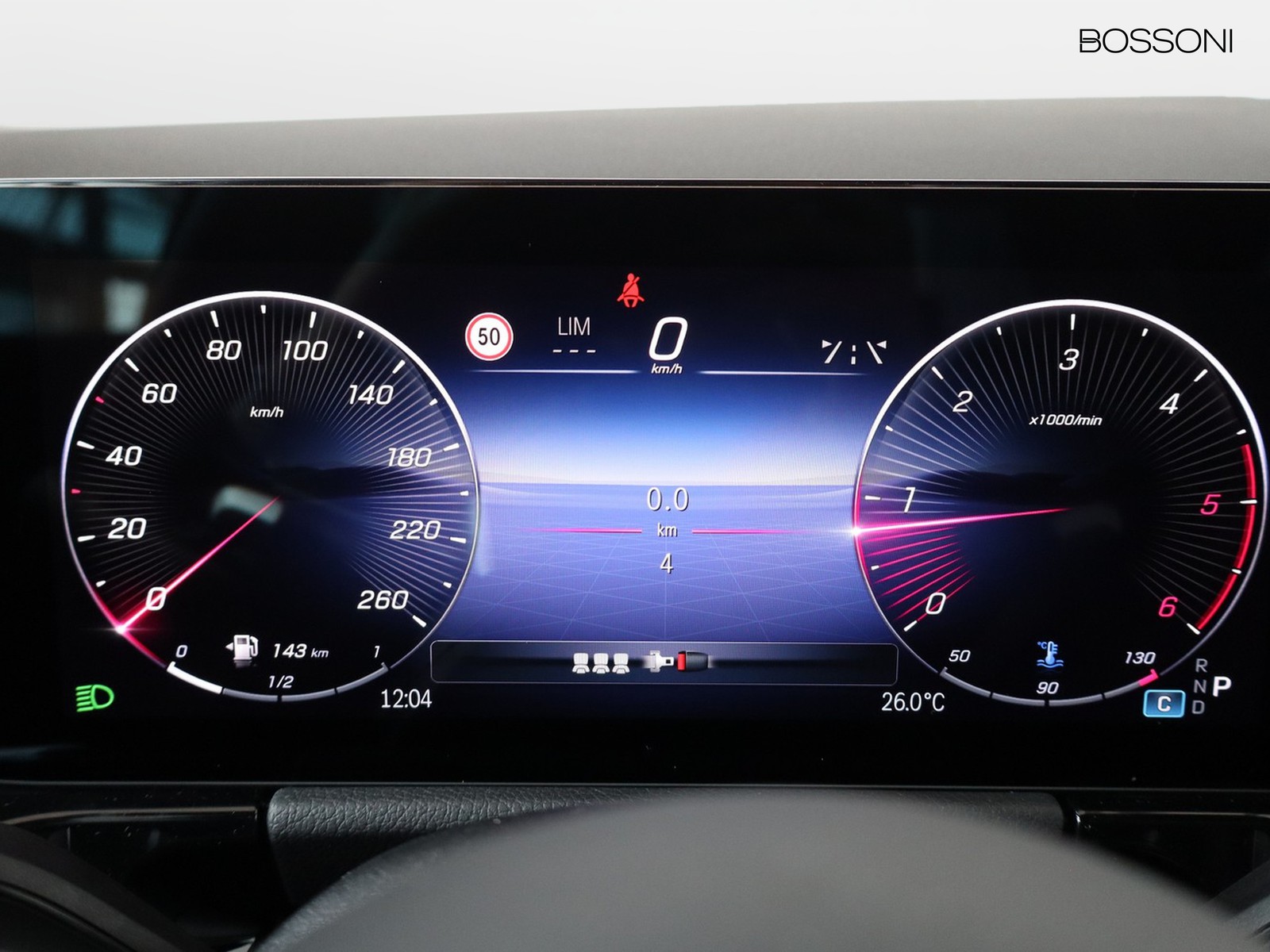 9 - Mercedes GLA 200 d amg line extra 8g-dct