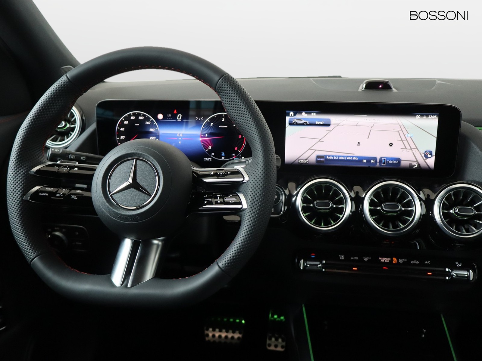 12 - Mercedes GLA 200 d amg line extra 8g-dct